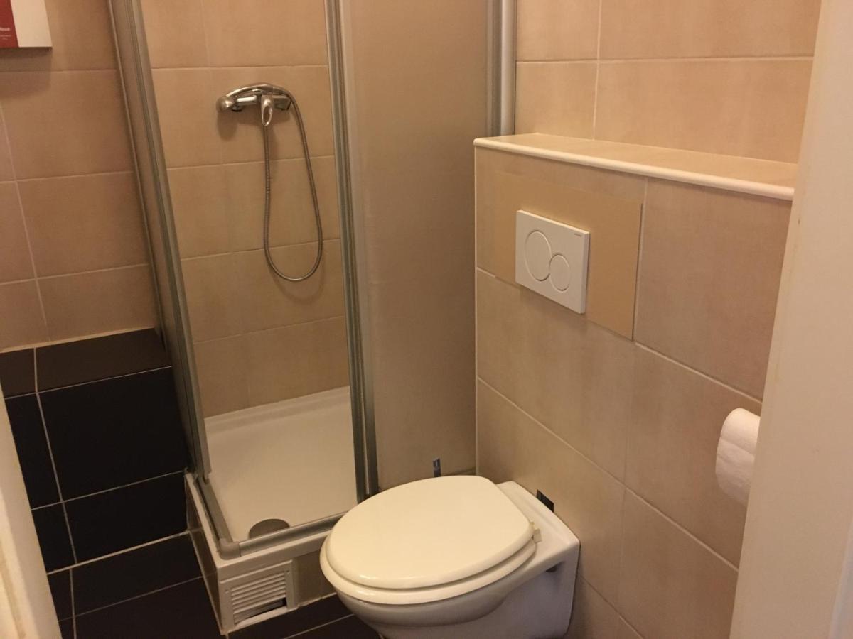 Ferienwohnung Macfewo Im Zentrum Von Mayen Bagian luar foto