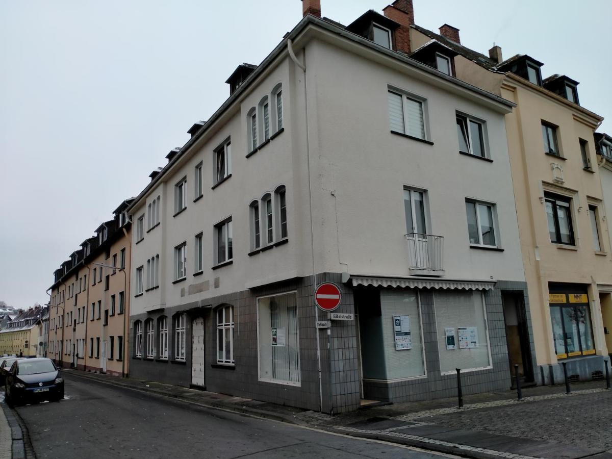 Ferienwohnung Macfewo Im Zentrum Von Mayen Bagian luar foto