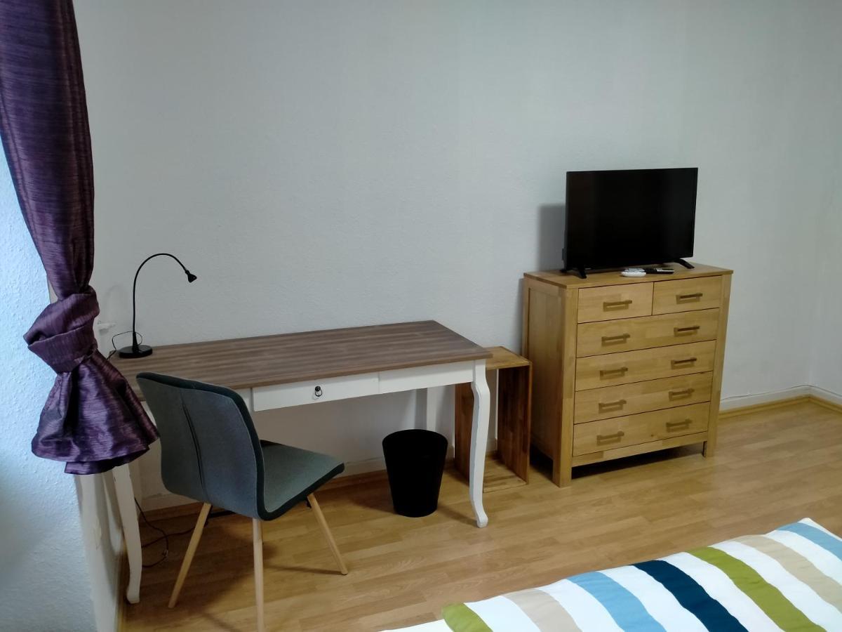 Ferienwohnung Macfewo Im Zentrum Von Mayen Bagian luar foto